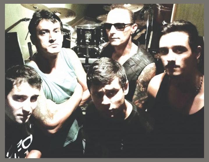 Banda Tiadora